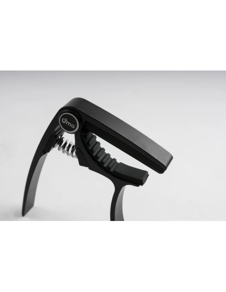 Black Capo for Ukulele and Banjo - Uma